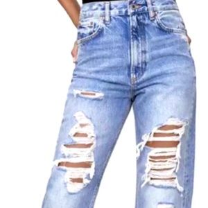 NWT Zara ‘The Pepper Mom’ Jeans